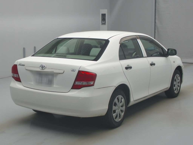 TOYOTA COROLLA AXIO 2011