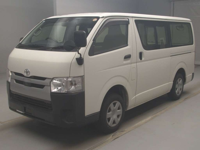 TOYOTA REGIUS ACE VAN 2020