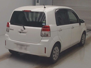 TOYOTA SPADE 2014