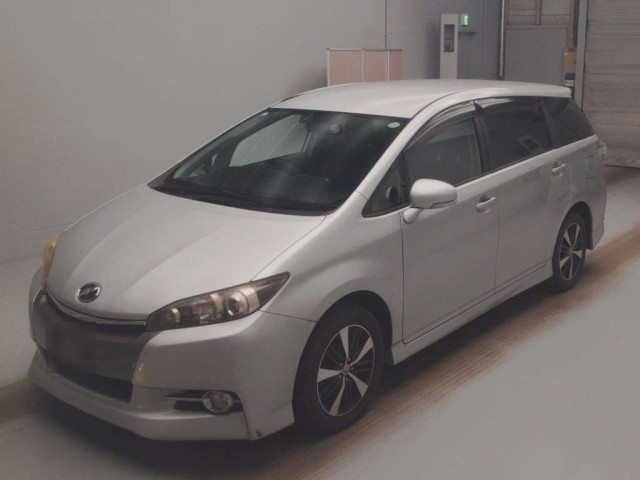 TOYOTA WISH 2012