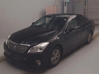 TOYOTA CROWN 2010