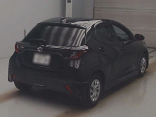 TOYOTA YARIS 2021