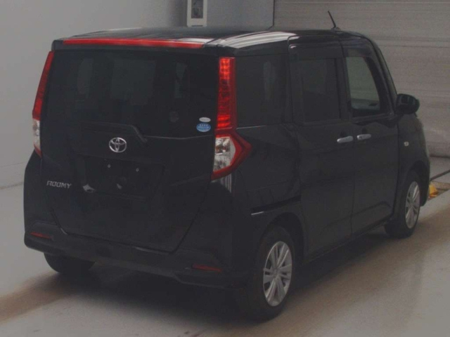 TOYOTA ROOMY 2020