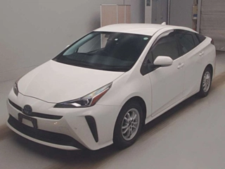TOYOTA PRIUS 2021