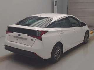 TOYOTA PRIUS 2019