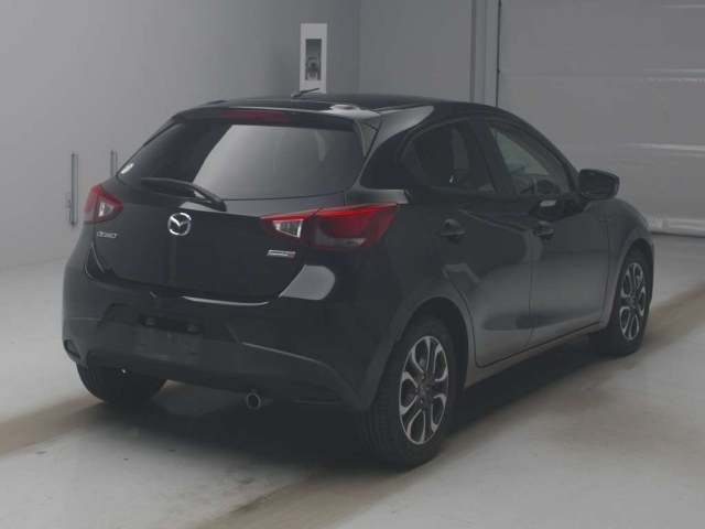 MAZDA DEMIO 2014