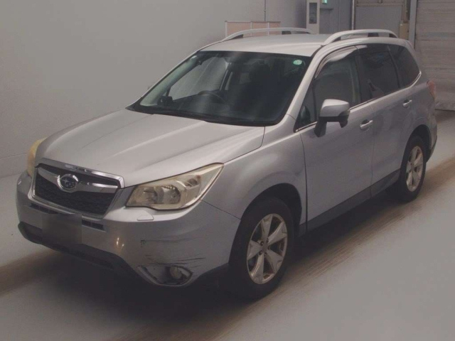 SUBARU FORESTER 2013