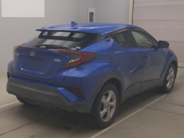 TOYOTA C-HR 2019