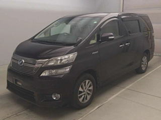 TOYOTA VELLFIRE 2013