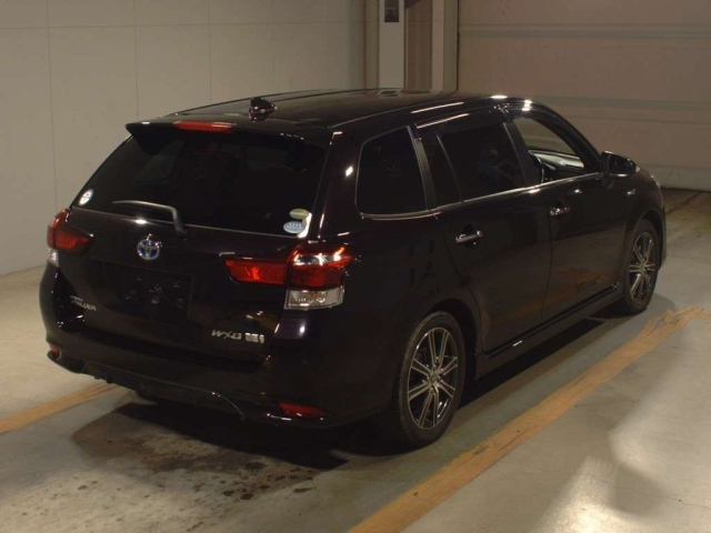 TOYOTA COROLLA FIELDER 2016