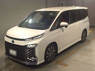 TOYOTA VOXY 2023