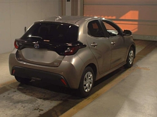 TOYOTA YARIS 2021