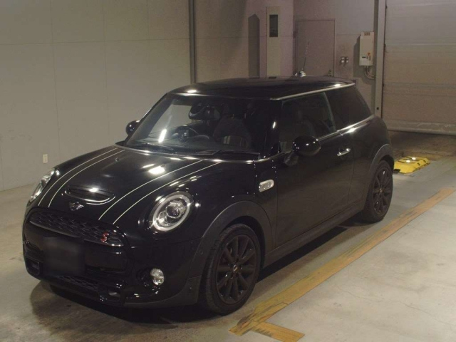 BMW MINI 2019