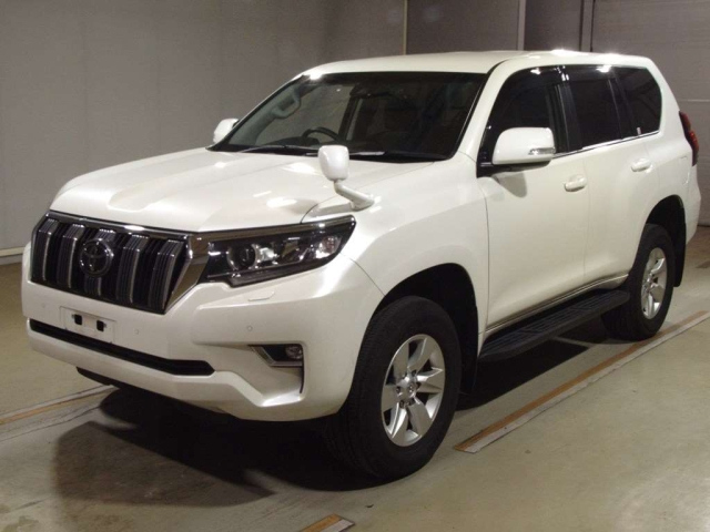 TOYOTA LAND CRUISER PRADO 2018