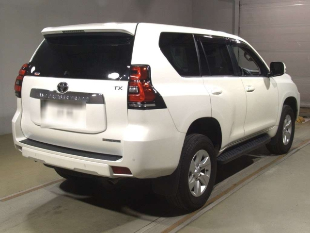TOYOTA LAND CRUISER PRADO 2018