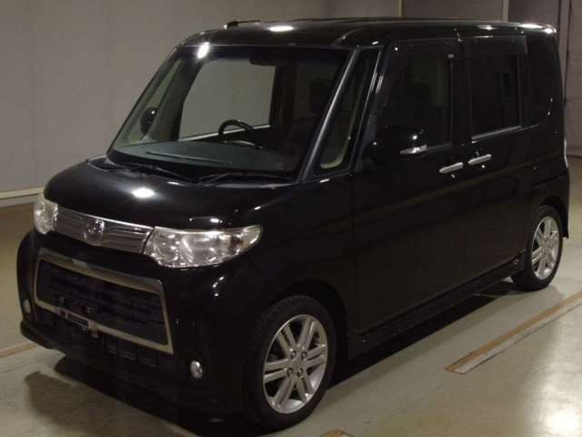 DAIHATSU TANTO 2013