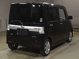 DAIHATSU TANTO 2013