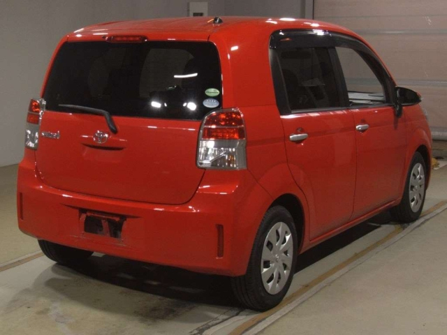 TOYOTA SPADE 2014