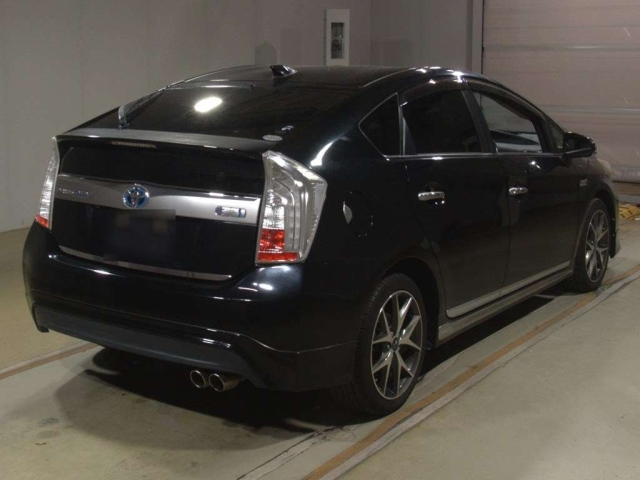 TOYOTA PRIUS PHV 2014