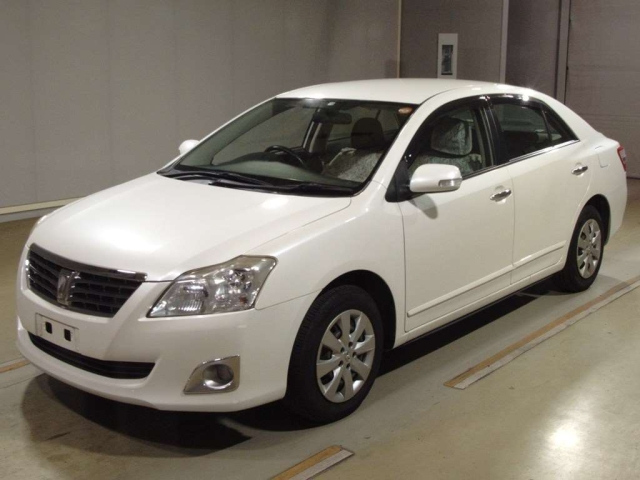 TOYOTA PREMIO 2010
