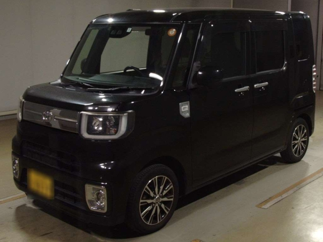 TOYOTA PIXIS MEGA 2018