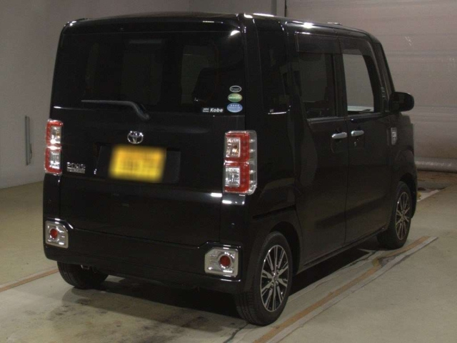 TOYOTA PIXIS MEGA 2018