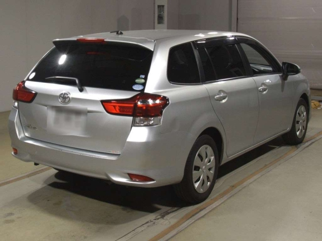 TOYOTA COROLLA FIELDER 2017