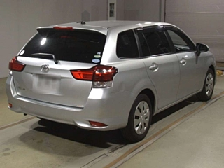 TOYOTA COROLLA FIELDER 2017