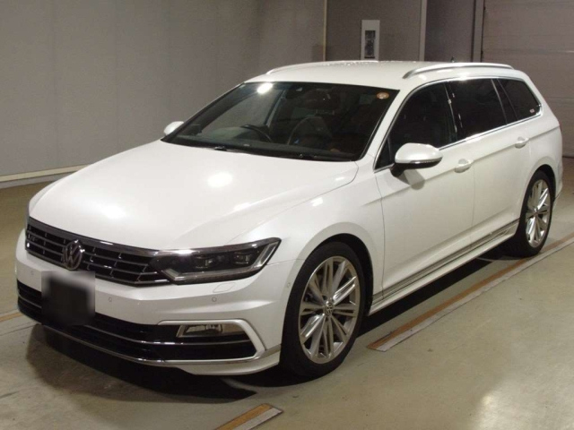 VOLKSWAGEN PASSAT VARIANT 2017