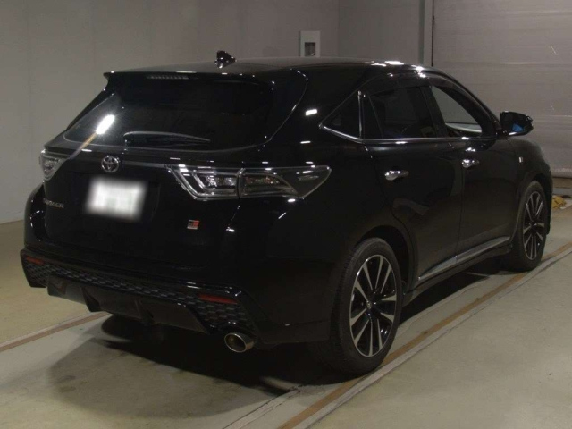 TOYOTA HARRIER 2020