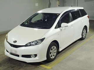 TOYOTA WISH 2011