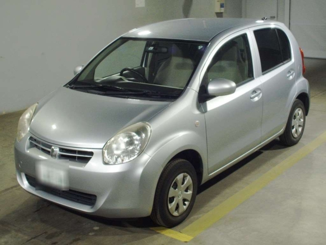 TOYOTA PASSO 2011