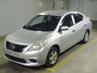 NISSAN LATIO 2013
