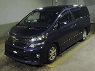 TOYOTA VELLFIRE 2013