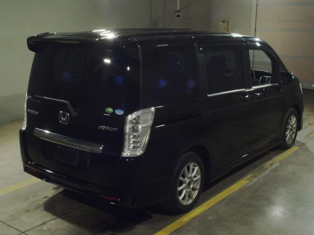 HONDA STEP WAGON 2013