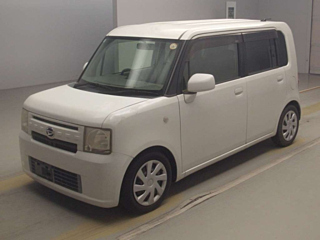 DAIHATSU MOVE CONTE 2011