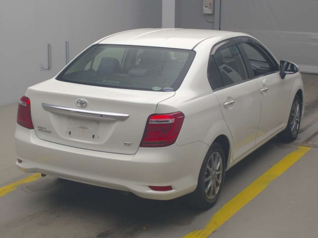 TOYOTA COROLLA AXIO 2016