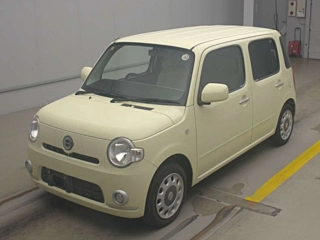 DAIHATSU MIRA 2010