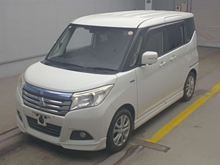 MITSUBISHI DELICA D2 2017