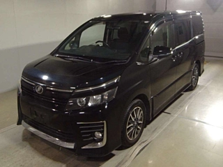 TOYOTA VOXY 2014