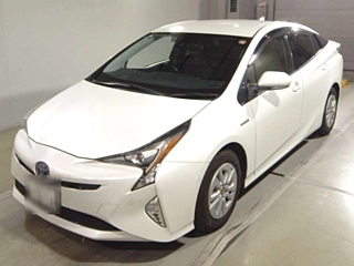 TOYOTA PRIUS 2016