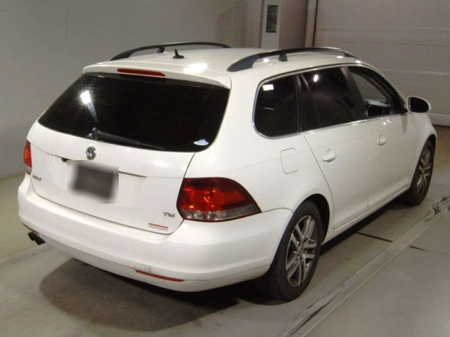 VOLKSWAGEN GOLF VARIANT 2011