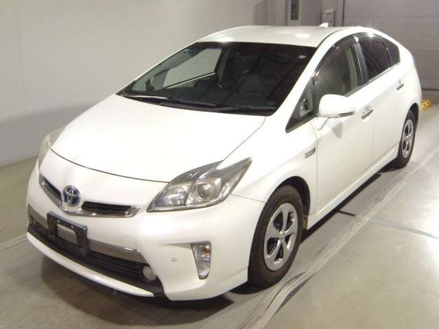 TOYOTA PRIUS PHV 2012