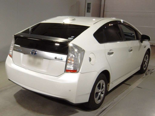 TOYOTA PRIUS PHV 2012