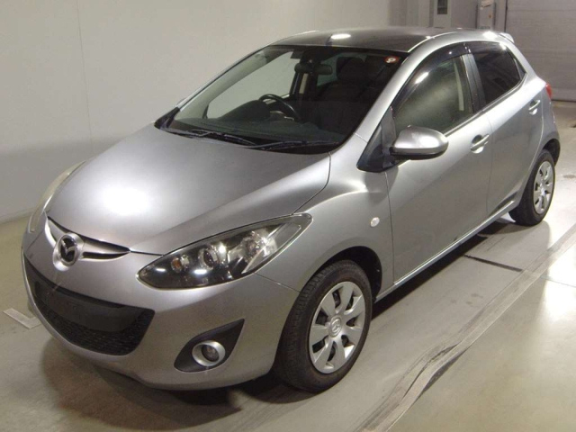 MAZDA DEMIO 2012