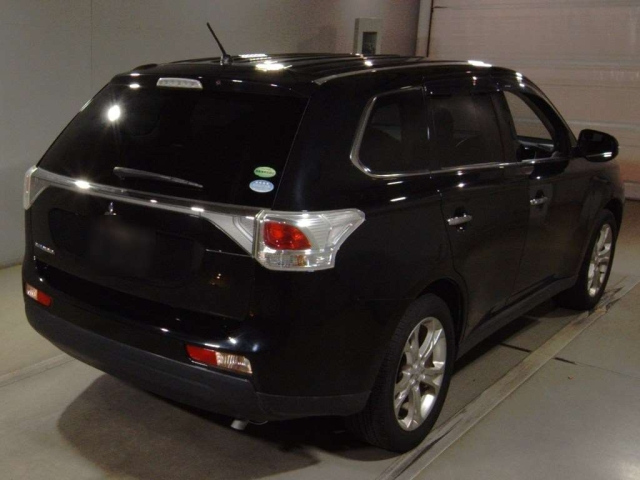 MITSUBISHI OUTLANDER 2012