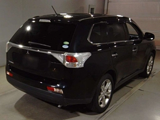 MITSUBISHI OUTLANDER 2012