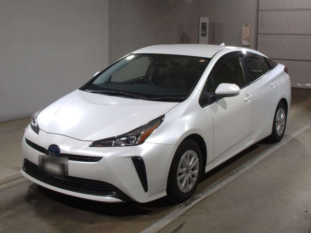 TOYOTA PRIUS 2021