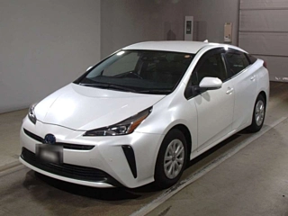 TOYOTA PRIUS 2021