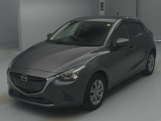 MAZDA DEMIO 2017